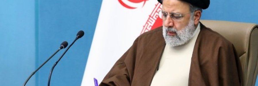 دستورات رئیس جمهور به وزیر کشور و استاندار فارس در پی حمله تروریستی به حرم شاهچراغ/ به‌کارگیری همه امکانات درمانی برای مداوای مجروحان و شناسایی و تعقیب عوامل این جنایت

