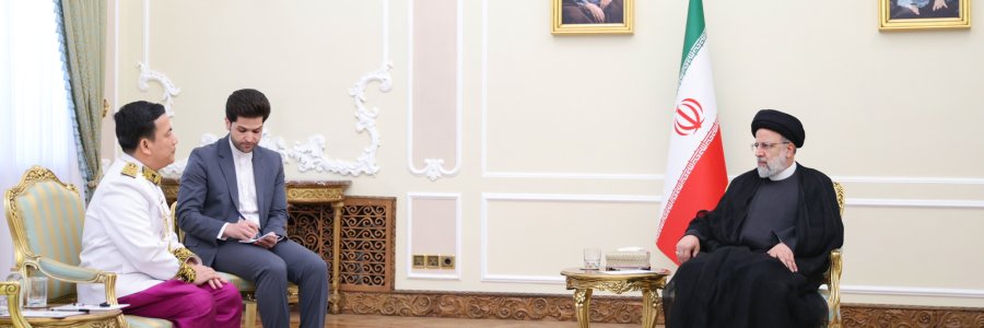 تسلیم استوارنامه سفرای کشورهای آنگولا، کلمبیا، اکوادور، کامبوج و پرو
