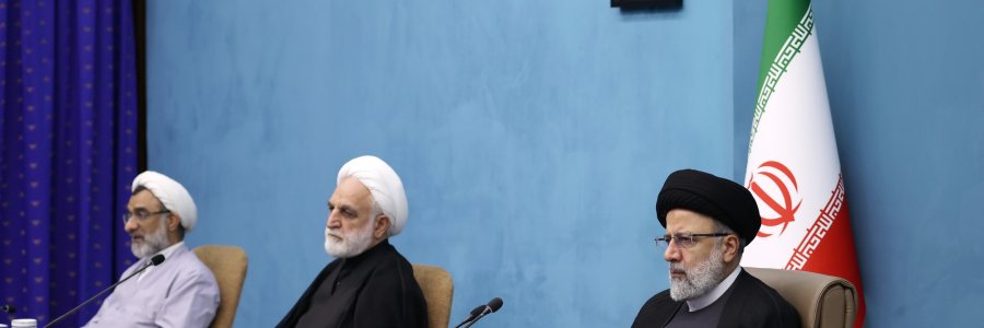 جلسه شورای‌عالی انقلاب فرهنگی