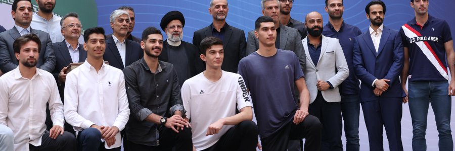 مراسم تجلیل از مدال آوران و قهرمانان ورزشی