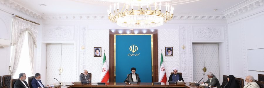 تاکید بر لزوم تهیه «سند کاهش فقر» و پایش مستمر آن با همکاری کمیته امداد/ ابراز امیدواری نسبت به تاثیرگذاری افزایش نرخ رشد اقتصادی بر بهبود معیشت مردم به‌ویژه مستمندان/ تقویت کمیته امداد یکی از اولویت‌های مهم دولت
