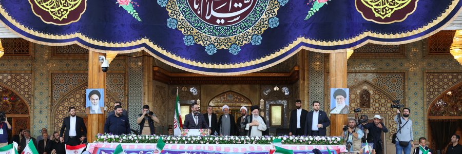 فارس چهره زیبا و راوی تاریخ، تمدن و فرهنگ والای ایران زمین است/ ایستادگی مردم فارس مقابل انحرافات باعث شد دشمن ماموران خود را برای ایجاد وحشت به حرم شاهچراغ بفرستد/ احیای قریب الوقوع واحدهای تولیدی چون کارخانه قند شهر ممسنی و کارخانه آزمایش مرودشت
