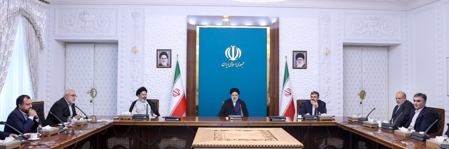 مردمی‌سازی عملیات زیارت مهم‌ترین ماموریت دستگاه‌های متولی است/ ضرورت فراهم کردن زمینه زیارت همراه با معرفت/ تاکید بر تلاش دستگاه‌های مسئول برای کم‌هزینه کردن زیارت