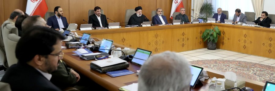 اتمام صف‌های تامین مالی برای تولیدکنندگان، مایه خوشحالی و در راستای تحقق وعده حمایت از تولید است/ تاکید بر اهتمام و اقدام جهادی مسئولان برای افزایش رشد اقتصادی و بالا بردن ثروت کشور/ گزارش‌های اعضای دولت از طرح‌ها و اجرای برنامه‌های دولت در حوزه‌های مختلف