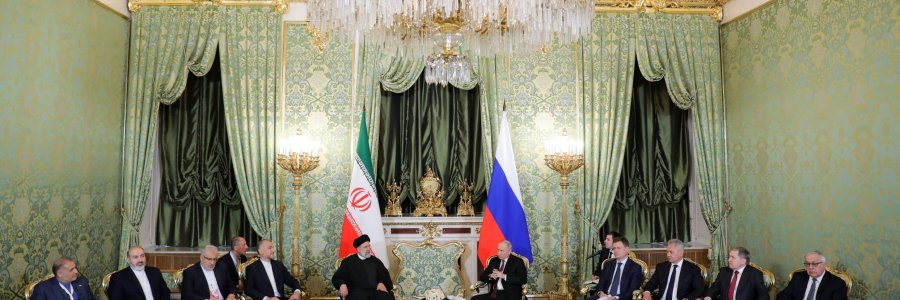 دکتر رئیسی: زمینه برای برداشتن گام‌هایی موثرتر در توسعه همکاری‌های ایران و روسیه فراهم است/ تاکید بر توقف هر چه سریع‌تر بمباران‌ها و جنایات علیه فلسطینیان غزه/ پوتین: روابط دو کشور در بهترین سطح در جریان است/ رشد 20 درصدی تجارت فیمابین گواه عزم دو کشور برای گشودن فصلی جدید از روابط
