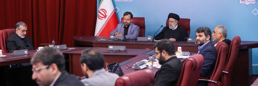 استقلال اقتصادی کشور نیازمند «مدیریت کارآمد و تحول‌خواه» در این وزارتخانه است/ ایجاد سامانه‌های شفافیت و نظارت از اقدامات موثر وزارت اقتصاد برای سالم‌سازی نظام اقتصادی/ «تلاش برای افزایش سرمایه‌گذاری» و «افزایش بهره‌وری» دو ماموریت مهم وزارت امور اقتصادی دارایی/ 7 دستور رئیس جمهور به مدیران وزارت اقتصاد برای ارتقای عملکرد نظام اقتصادی کشور
