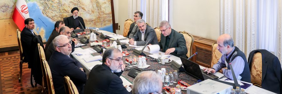 گزارش اعضای اقتصادی دولت از اقدامات انجام شده برای تامین نیازهای بخش‌های مختلف تولیدی/ اتخاذ تدابیر و هماهنگی‌های لازم برای استمرار رشد تولید در ماه‌های پیش‌رو و سال 1403