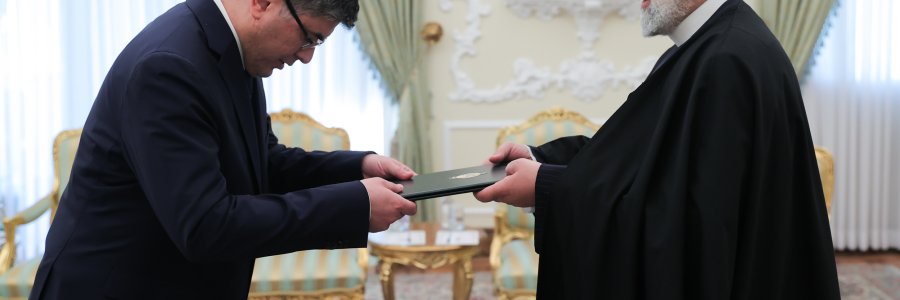 تقدیم استوارنامه سفیر جدید ازبکستان