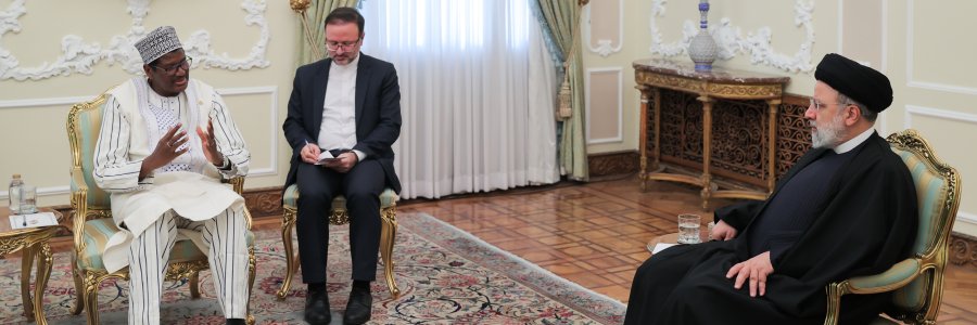 دکتر رئیسی: جمهوری اسلامی ایران آماده گسترش همکاری با کشورهای آفریقایی از جمله بورکینافاسو است/ سفیر بورکینافاسو: امیدوارم در دوره مأموریت خود بتوانم گام‌های موثری در راستای توسعه روابط بردارم
