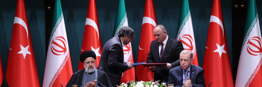 امضای 10 سند همکاری مشترک میان مقامات ایران و ترکیه