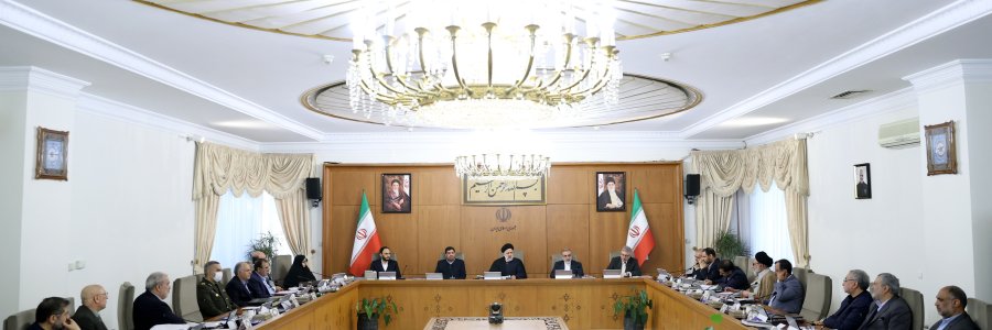 قدردانی رئیس جمهور از راه‌اندازی سامانه پرداخت به ذینفع نهایی/ گزارش وزیر تعاون از اجرای گام جدید طرح پرداخت یارانه بر مبنای کالابرگ الکترونیک/ خبر وزیر ارشاد از تاسیس یک تالار هنری فاخر در تهران
