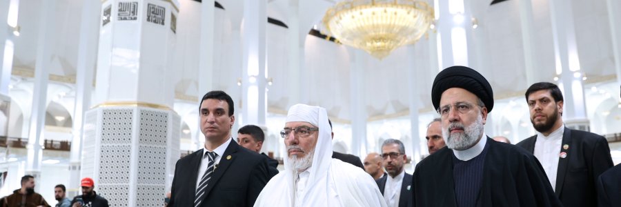 آگاهی‌بخشی نسبت به فلسطین باید در محور فعالیت مساجد در سرزمین‌های اسلامی باشد/ آمادگی ایران برای گسترش ارتباطات فرهنگی میان ایران و الجزایر با محوریت مساجد/ مفتی اعظم و تولیت مسجد جامع الجزایر: امیدوارم سایر کشورهای اسلامی نیز در مسیر شجاعانه ایران در قبال مسئله فلسطین گام بردارند

