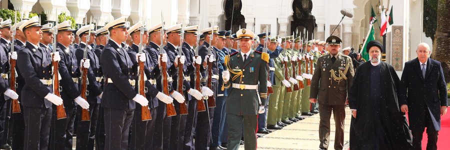استقبال رسمی «عبدالمجید تبون» از دکتر رئیسی در کاخ ریاست جمهوری الجزایر