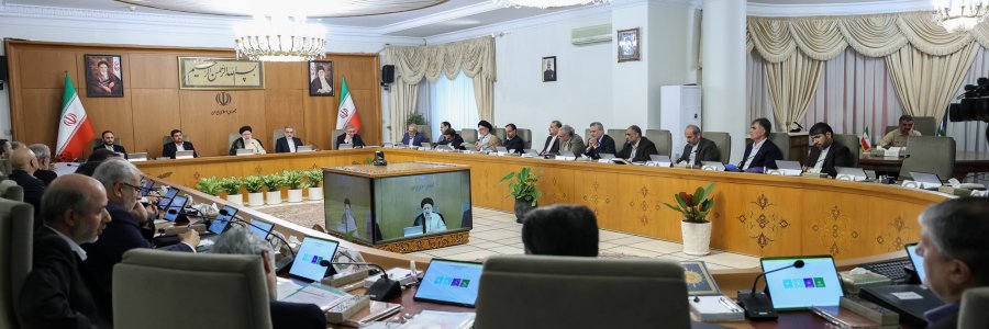 دکتر رئیسی: مسئولان برنامه اجرایی دقیق تحقق شعار سال را با لحاظ ماموریت‌های زیر مجموعه‌های خود، ارائه کنند/ تاکید بر نظارت بر روند قیمت‌گذاری و جلوگیری از هر گونه افزایش بی‌رویه قیمت‌ها/ گزارش وزیر اقتصاد از بالاترین میزان تخصیص منابع عمرانی در سال 1402