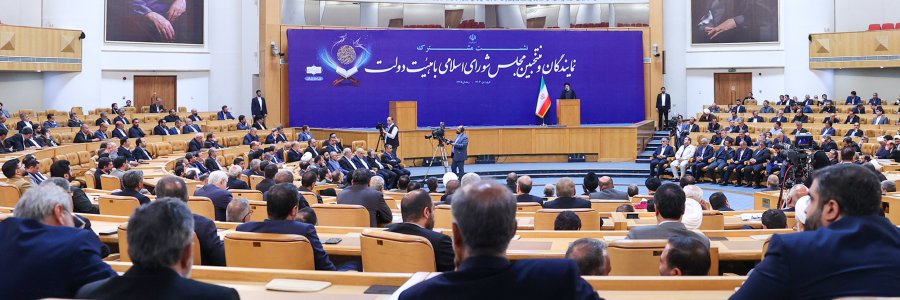 نشست مشترک نمایندگان و منتخبین مجلس با هیئت دولت