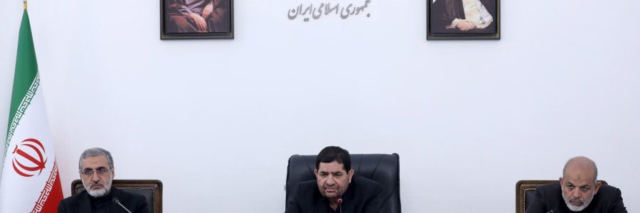 تصویب کلیات طرح ارائه گزارش آخرین وضعیت طرح‌های معرفی شده برای استفاده از تسهیلات مالی خارجی/ تصویب طرح افزایش تولید نفت خام توسط شرکت ملی نفت ایران/ افزایش تولید نفت کشور از 3,6 میلیون به 4 میلیون بشکه در روز/ تحقق درآمد 7 میلیارد دلاری برای کشور با اجرای طرح افزایش تولید نفت خام