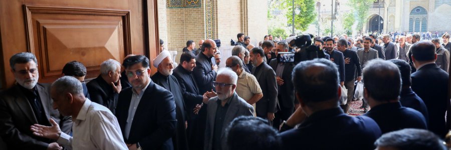قدردانی هیئت دولت از هدایت‌های دلگرم‌کننده رهبری و حضور پرشکوه مردم در مراسمات بزرگداشت شهدای خدمت