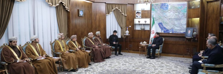 دکتر مخبر: بهره‌گیری کامل از ظرفیت‌های موجود، روابط ایران و عمان را تا چندین برابر میزان فعلی ارتقا خواهد داد/ تاکید بر استمرار راهبرد گسترش همه جانبه روابط با عمان/ البوسعیدی: عمان در این حادثه تلخ دوستان صمیمی خود را از دست داده است/ ابراز علاقمندی عمان برای گسترش و تنوع بخشی به روابط با ایران
