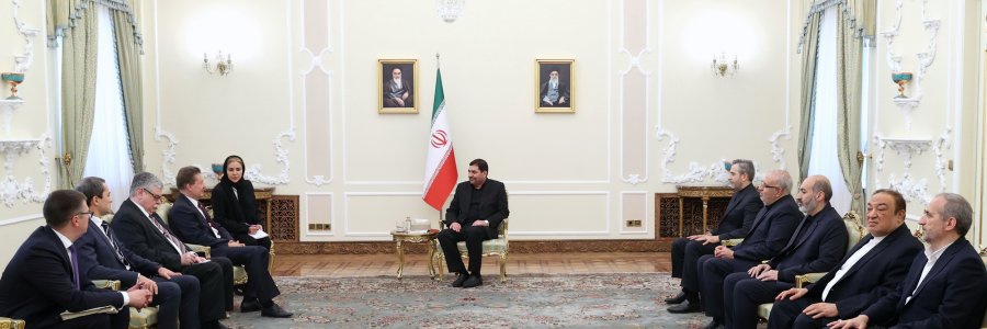 دیدار نماینده ویژه رئیس جمهور فدراسیون روسیه و رئیس شرکت گازپروم با سرپرست ریاست جمهوری/ دکتر مخبر: امضای تفاهمنامه انتقال گاز روسیه به ایران برای ارتقای امنیت و اقتصاد منطقه بسیار مهم است/ نماینده ویژه پوتین: امضای این تفاهمنامه نتایج بسیار مثبتی در منطقه خواهد داشت

