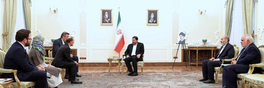 دکتر مخبر: اشتراک‌گذاری توانمندی‌های ایران و استرالیا تامین منافع دو ملت را به همراه دارد/ تاکید بر اهمیت نقش‌آفرینی استرالیا برای توقف جنایات رژیم صهیونیستی/ تجلیل سفیر استرالیا از نقش اثرگذار ایران به عنوان قدرتی منطقه‌ای برای استقرار صلح و حمایت از مردم فلسطین
