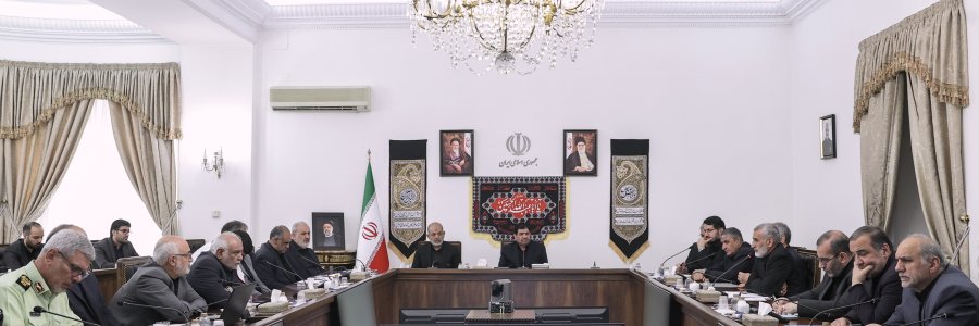 تاکید دکتر مخبر بر ضرورت اجرای تمامی مصوبات ستاد مرکزی اربعین تا نیمه محرم/ محوریت برگزاری مراسم اربعین با مردم است و دستگاه‌ها از اقدامات مردمی پشتیبانی کنند/ بررسی نیازمندی‌ها، اقدامات و اتخاذ تصمیمات لازم برای برگزاری هر چه بهتر آیین اربعین حسینی