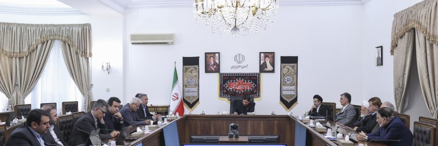 مشاوره‌های دقیق مشاوران پشتوانه غلبه بر مشکلات به ویژه در شرایط سخت ابتدای کار دولت بود/ اعضای شورای مشورتی در خدمات دولت برای پیشرفت کشور سهیم هستند/ تلاش کردیم تصمیمات اتخاذ شده در هفته‌های اخیر در راستای کمک به رئیس جمهور منتخب و دولت آینده باشد 
