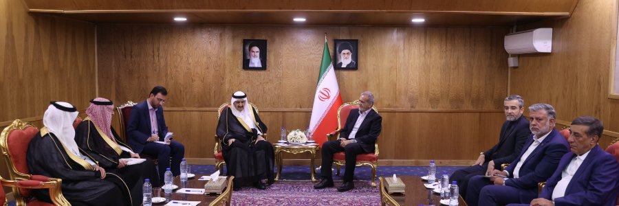 دکتر پزشکیان: دشمنان و بدخواهان ایران و عربستان برای رسیدن به خواسته‌های نامشروع خود به دنبال ایجاد اختلاف بین ما هستند/ نماینده ویژه پادشاه سعودی: رهبران عربستان معتقدند توافق دو کشور در پکن سرآغازی برای قرار گرفتن در مسیر تحقق منافع متقابل است