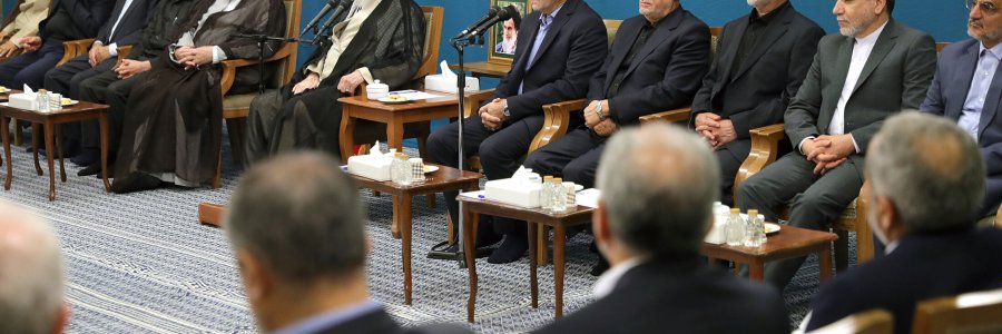 دیدار رئیس‌جمهور و اعضای هیئت دولت چهاردهم با رهبر معظم انقلاب اسلامی