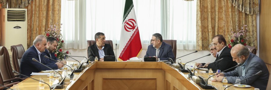 دیدار تعدادی از فرهیختگان اهل سنت کرد و ترکمن با معاون اجرایی رئیس جمهور