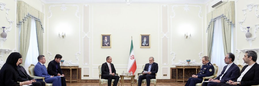 دیدار وزیر حمل و نقل ونزوئلا با رئیس‌جمهور