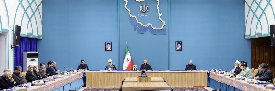 دستور دکتر پزشکیان برای رسیدگی جدی به فروش فیلترشکن و زمینه‌های رواج آن/ تاکید بر تمهید زمینه‌های حفظ نیروهای متخصص در داخل کشور/ لزوم تهیه گزارش دقیق وضعیت موجود در حوزه فضای مجازی