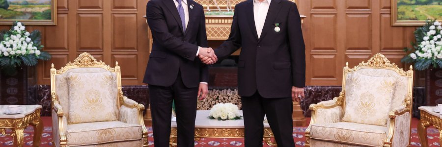 دیدار روسای جمهور ایران و ترکمنستان