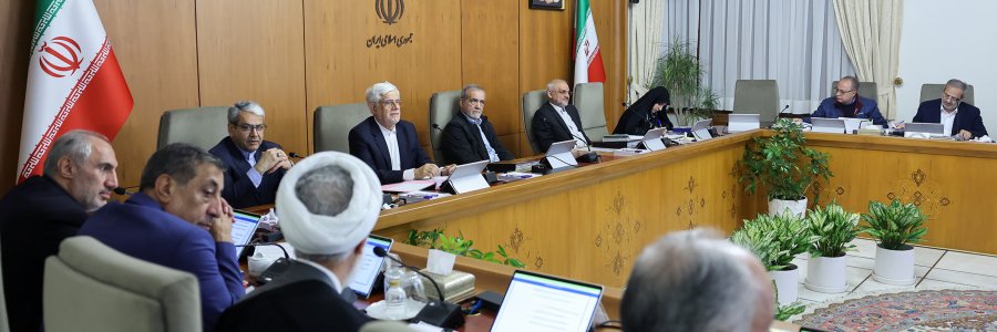دولت چهاردهم از کسانی که برای حل مشکلات کشور راهکارهای کارآمد دارند با آغوش باز استقبال می‌کند