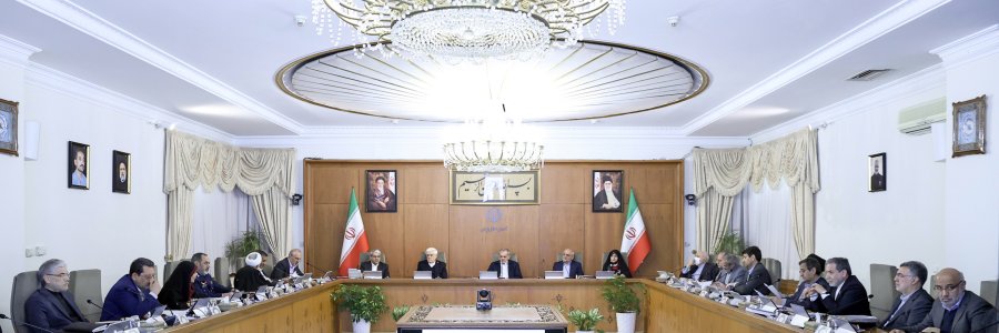 بررسی گزارش رئیس سازمان حفاظت محیط زیست درباره موضوع فرونشست زمین در جلسه دولت