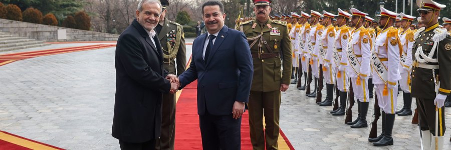 استقبال رسمی از نخست وزیر عراق