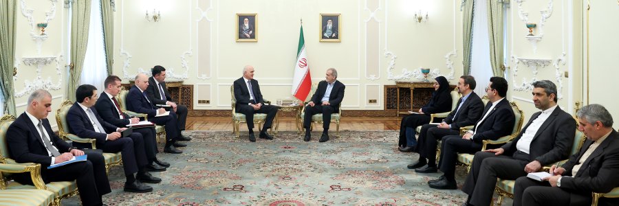 رئیس جمهور: استمرار و تقویت همکاری‌ها، ایران و آذربایجان را به شرکای راهبردی تبدیل خواهد کرد/ شاهین مصطفی‌یف: دو طرف به دنبال ترسیم نقشه راهی برای گسترش روابط هستند