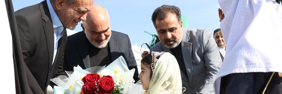 دکتر پزشکیان دقایقی پیش وارد استان خوزستان شد
