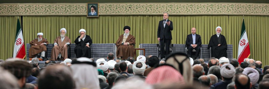 دیدار مسئولان نظام و سفرای کشورهای اسلامی با رهبر انقلاب