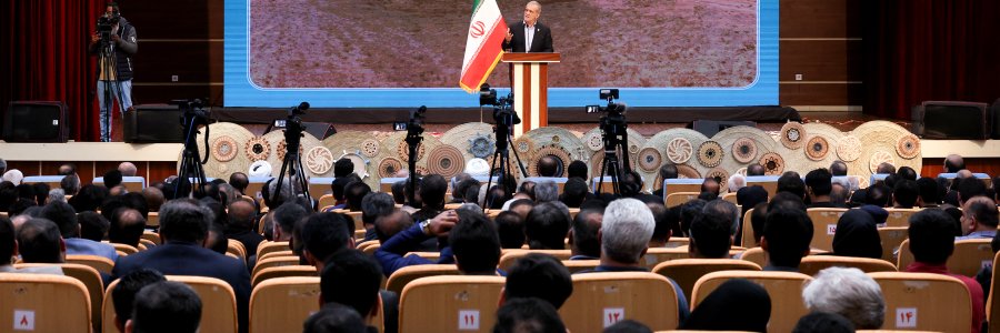 تحقق چشم‌انداز ترسیم شده از سوی رهبری معظم انقلاب نیازمند تحول در نگرش‌ها و مهارت‌هاست/ برای توسعه اقتصاد دریامحور در استان‌های ساحلی خلیج فارس برنامه داریم