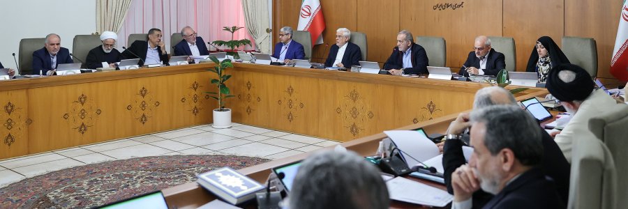 تأکید دکتر پزشکیان بر ضرورت اطلاع‌رسانی از اقدامات دستگاه‌های مسئول در مبارزه با قاچاق کالا و سوخت