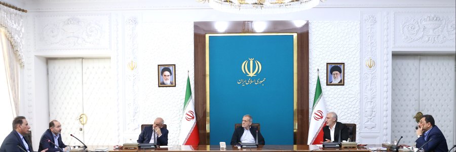 جلسه پیگیری تسریع در احداث نیروگاه‌های خورشیدی
