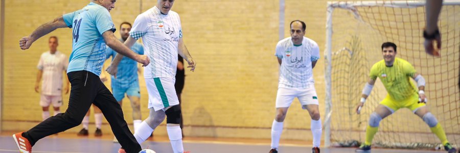 دیدار تیم پیشکسوتان ایران و تیم کارگری با حضور رئیس جمهور