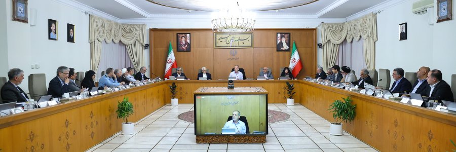 تأکید دکتر پزشکیان بر تسریع گردآوری داده‌های لازم برای اجرای طرح‌های جی‌نف، کاداستر و ماده 169مکرر مالیاتی
