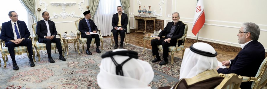 دانشگاهیان مسلمان برای حل مشکلات کشورهای خود و کشورهای اسلامی همفکری کنند