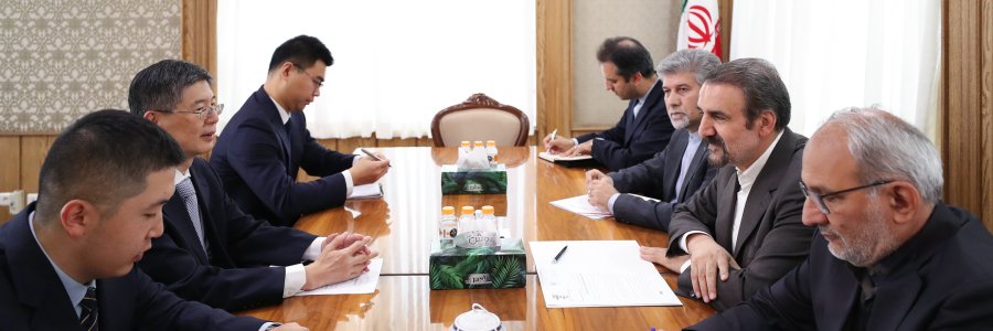 دکتر سنایی: گسترش روابط دوجانبه با چین در همه زمینه‌های سیاسی و اقتصادی از اولویت‌های سیاسی خارجی ایران است.
