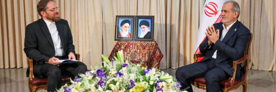 وحدت و انسجام ملی مهم‌ترین عامل عبور از موانع و تحقق عدالت در توسعه استان‌هاست
