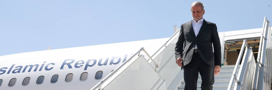 دکتر پزشکیان دقایقی قبل وارد بندرعباس شد