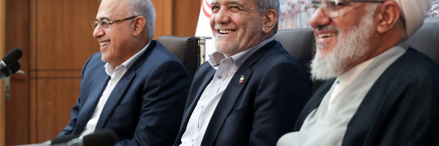 نشست با سرمایه‌گذاران و فعالان اقتصادی استان هرمزگان
