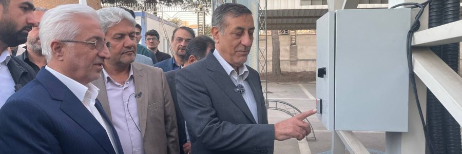افتتاح نیروگاه‌های خورشیدی 14 دستگاه اجرایی استان خراسان شمالی با حضور دکتر قائم‌پناه