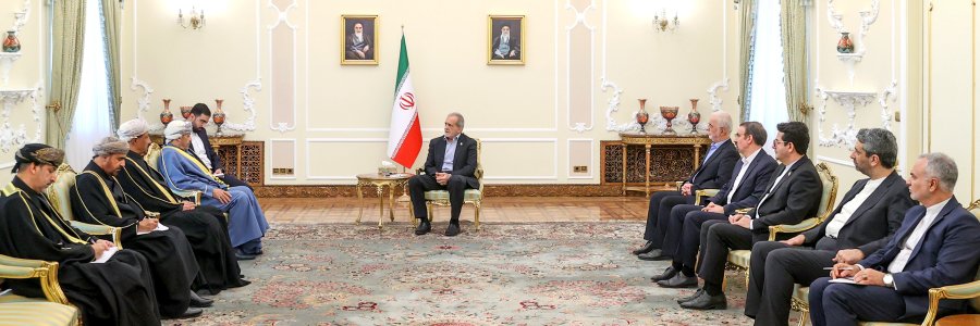 دیدار وزیر کشور عمان با دکتر پزشکیان